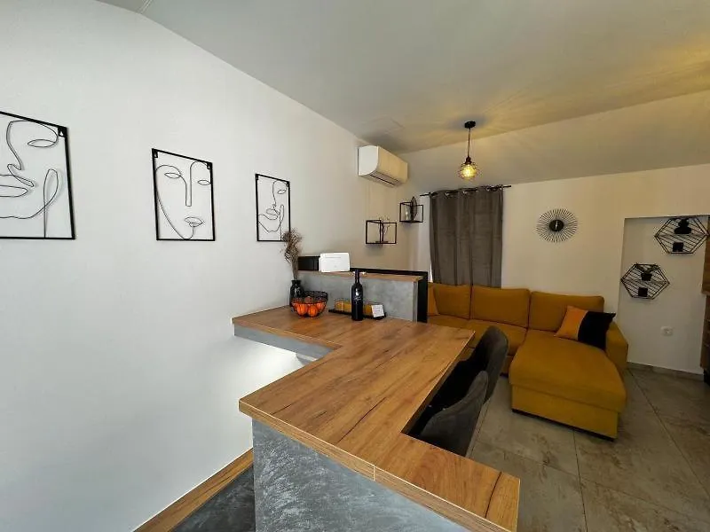 Apartment Holiday Home Fiori Kastav