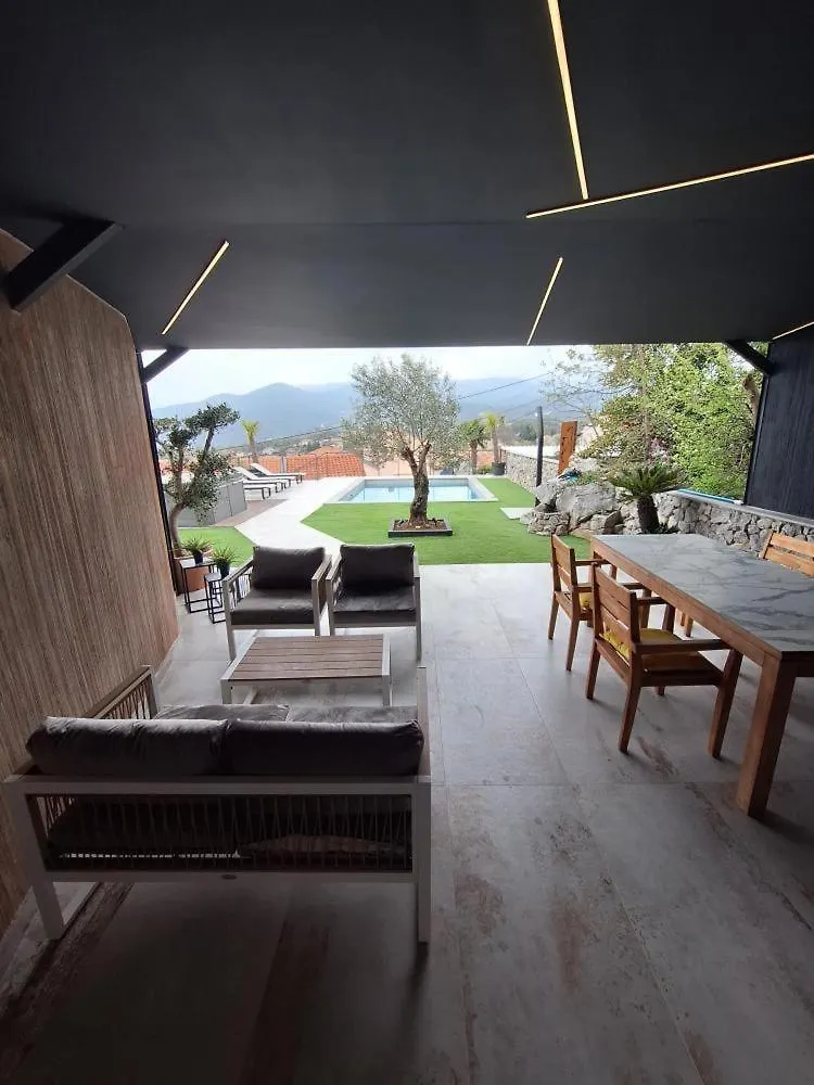 Apartment Holiday Home Fiori Kastav